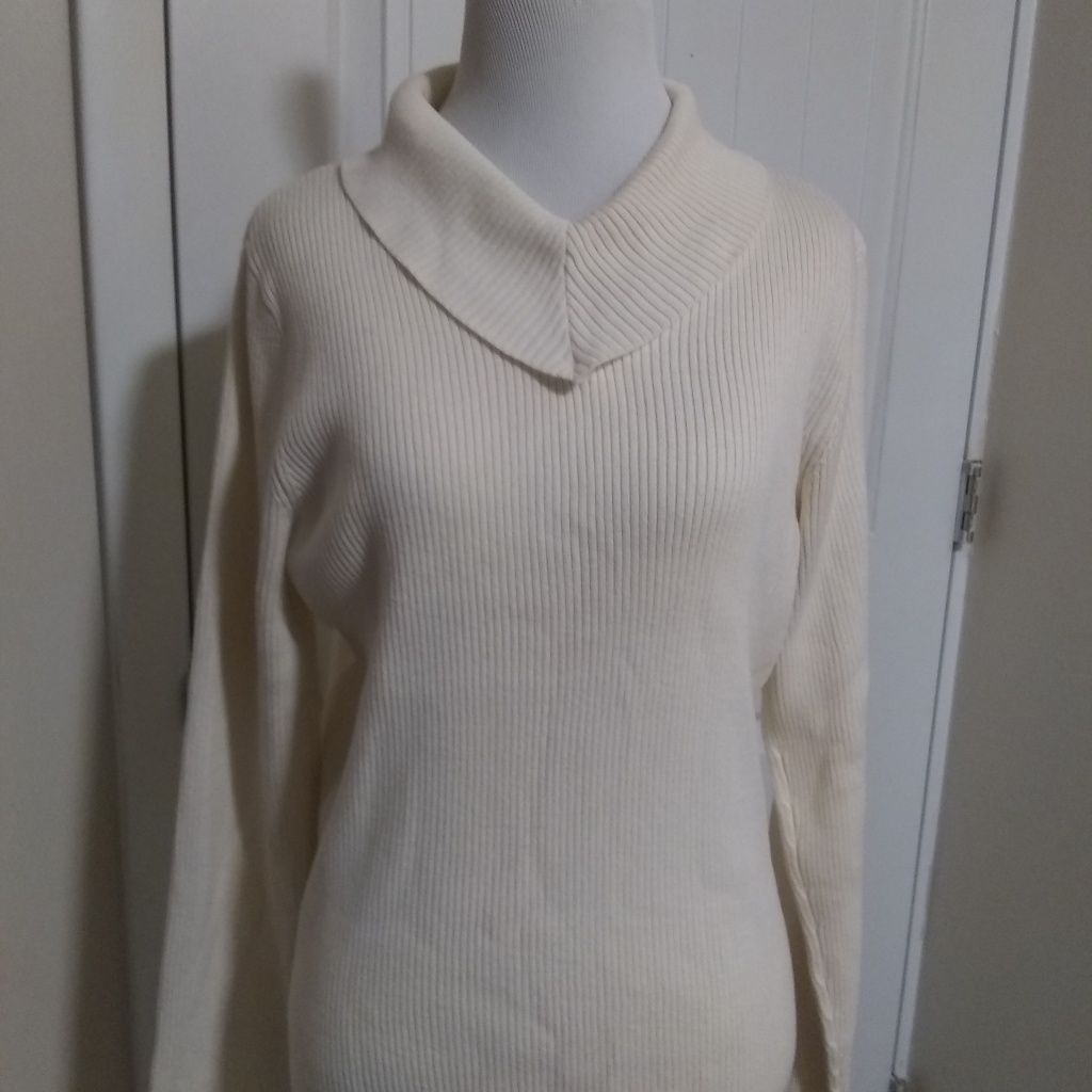 Studio Works Beige Sweater Size S
